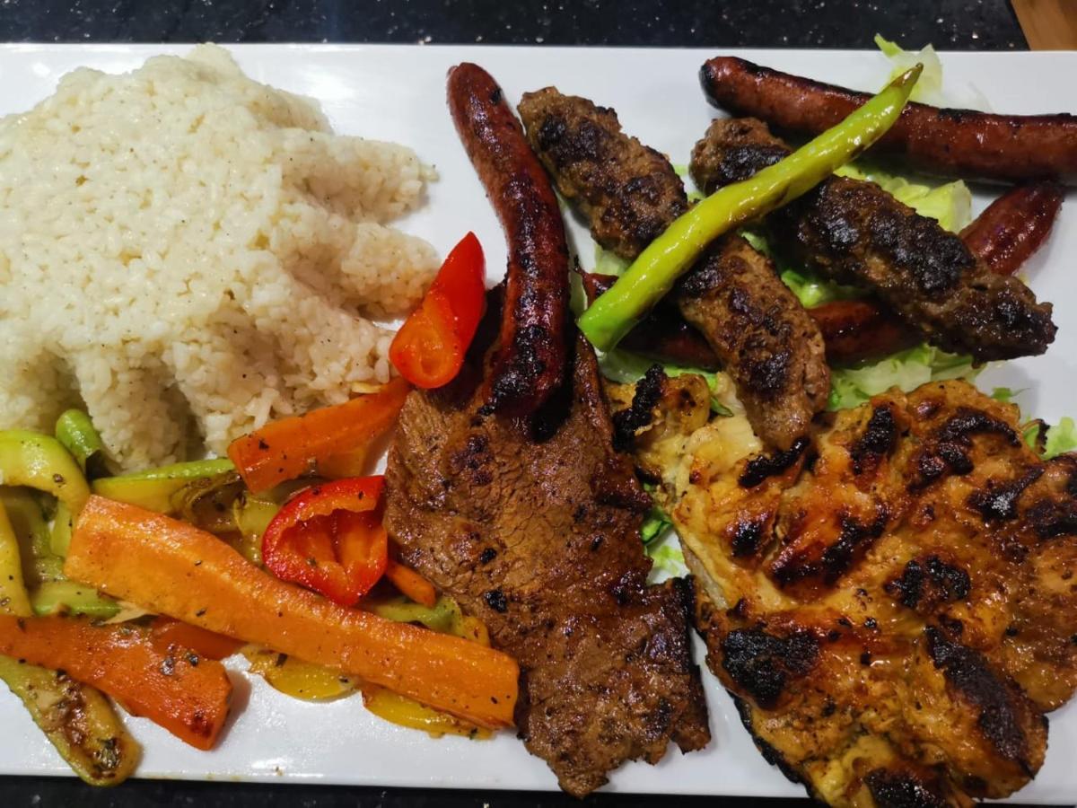 Oxford Hotel & Restaurant Kaherah Luaran gambar